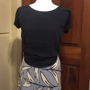 021-Navy shirt sleeve top